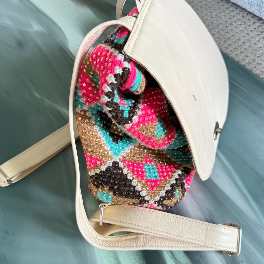Color4U Backpack. - Picture 2 of 8